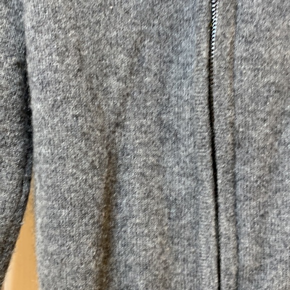 Burberry kids toddler cashmere grey zip up with hood size 3 - Picture 2 of 10